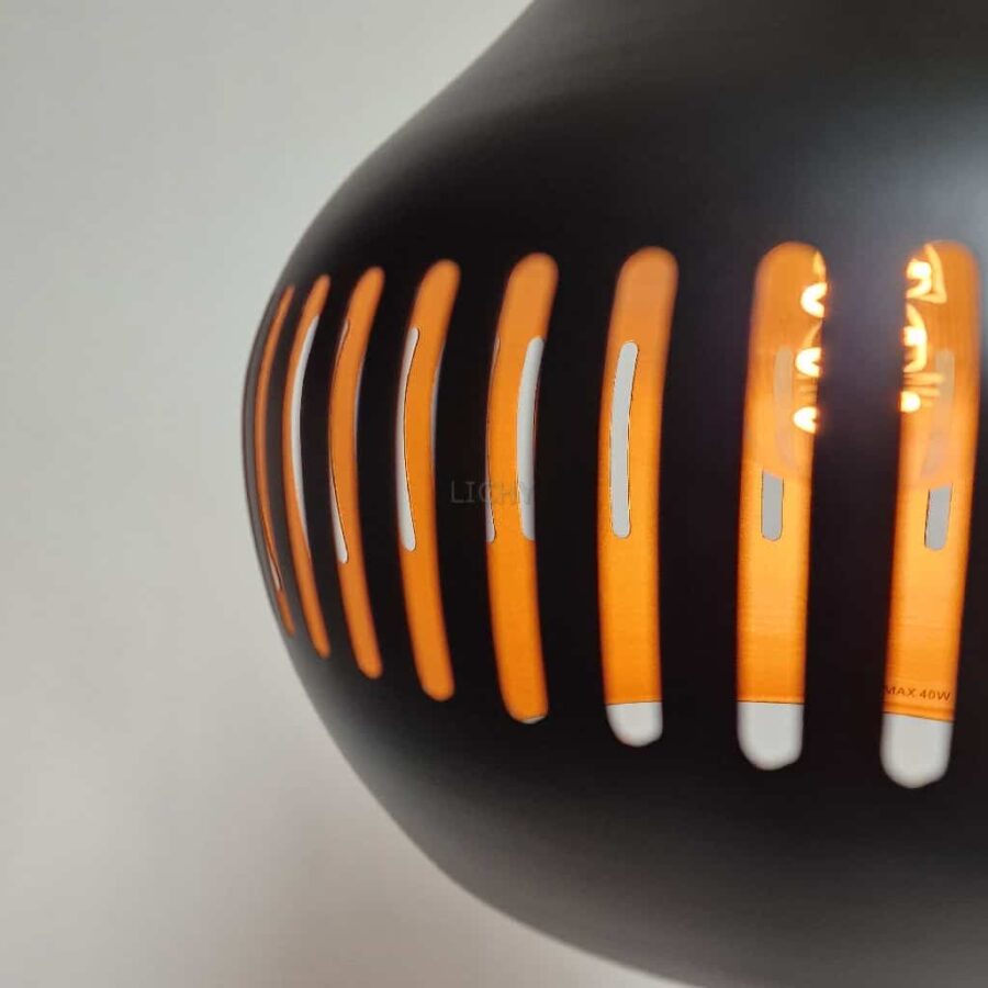 Sfeervolle Lichy lampen met moderne design en warme verlichting voor binnen en buiten. Perfect voor stijlvolle woon- en tuinverlichting.